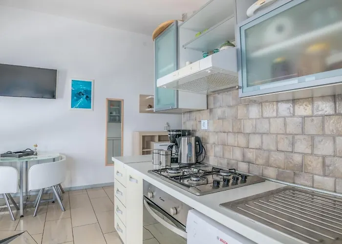 In - Insel Krk 13576 Апартаменты
