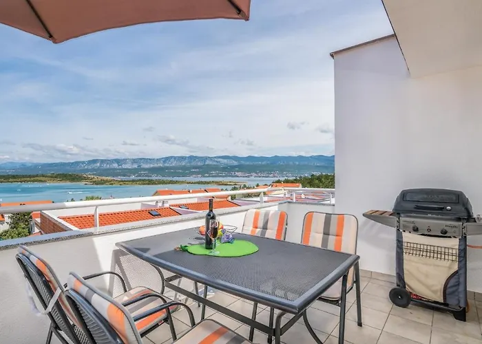 Апартаменты In - Insel Krk 13576 *