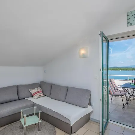 Apartment In Klimno/insel Krk 13576
